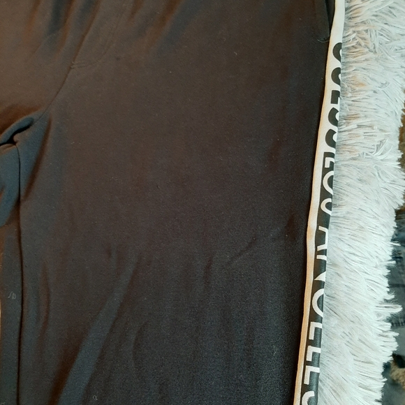 Guess Los Angeles Sweats Size Large - Picture 7 of 15